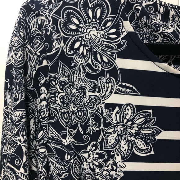 Striped floral shift dress 1X - Picture 4 of 8